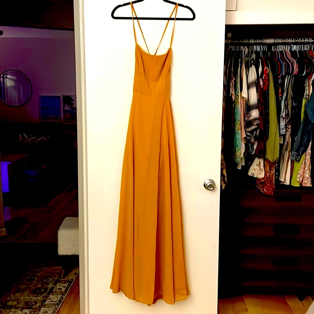 Lulus mustard yellow maxi dress size Small. Stunning! - Picture 3 of 4